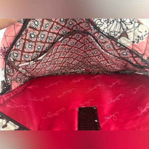 Vera Bradley Retired Pattern Mocha Rouge Tech Bag - Good Condition - Picture 5 of 16